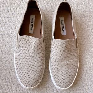 Steve Madden Slip-on Sneakers